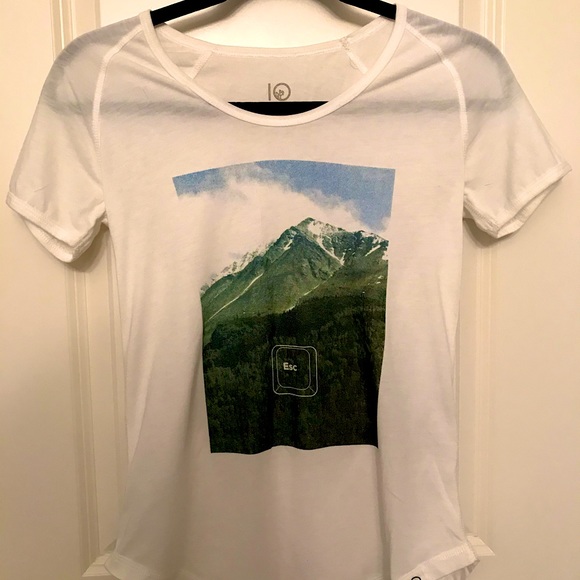 Tentree Mountian T-shirt - Picture 1 of 3